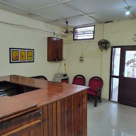 Chandrupal Lodging Guwahati Ngoại thất bức ảnh